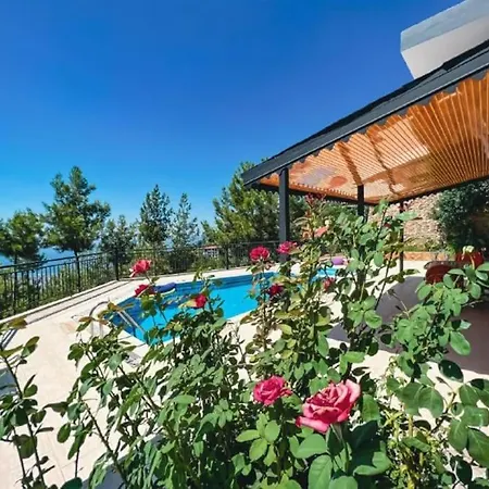Sunset Villa